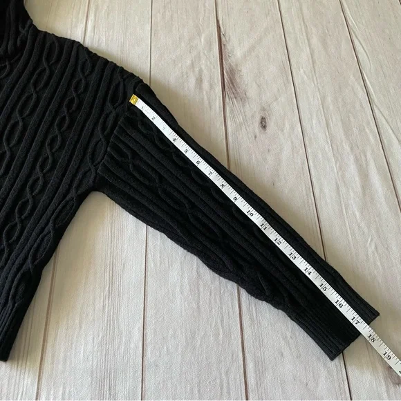 Cloth by Design Cozy Cable Knit Sweater Hoodie Womens L Black Cropped Super Soft - Picture 9 of 10